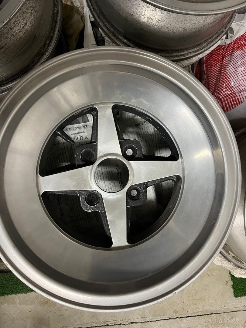 Equipe14インチ7J2本7.5J2本