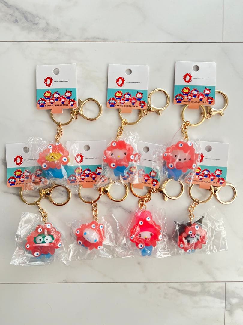 サンリオなりきり立体マスコットクリアキーホルダー　 7個　コンプリート　おまけ付