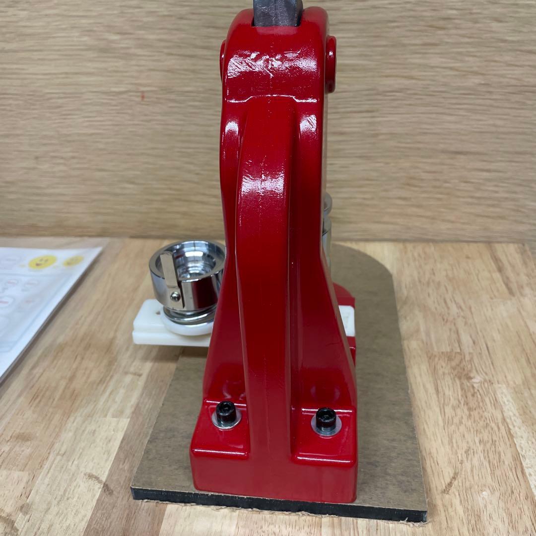 缶バッジマシン　缶バッジ製作マシーン　手動式　44mm 未使用