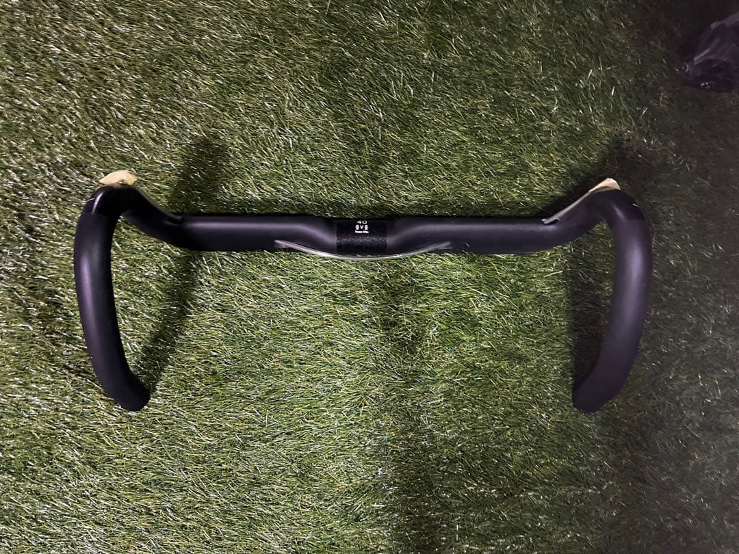 カーボンエアロハンドル