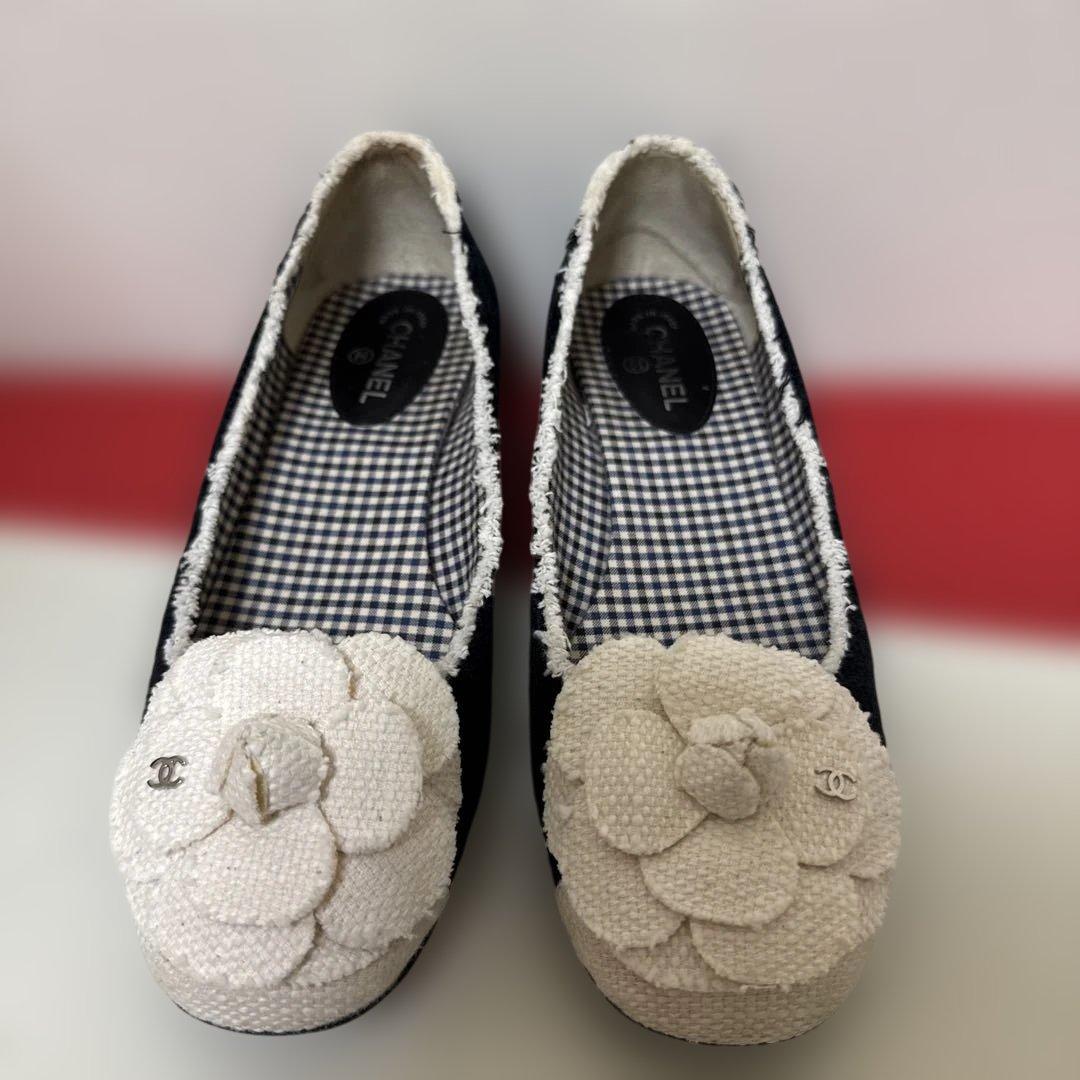 CHANEL カメリアフラットシューズ ネイビー　361/2