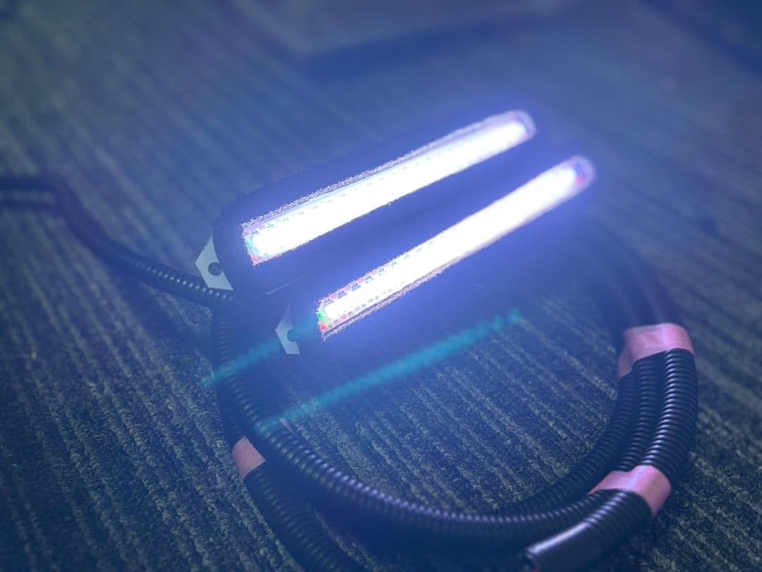 【在庫1】50プリウス 前期　デイライト　ネオピクセル