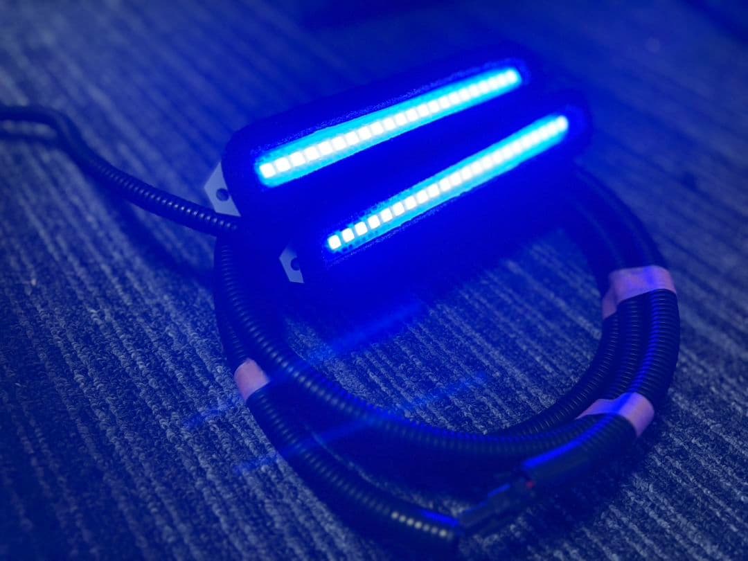 【在庫1】50プリウス 前期　デイライト　ネオピクセル