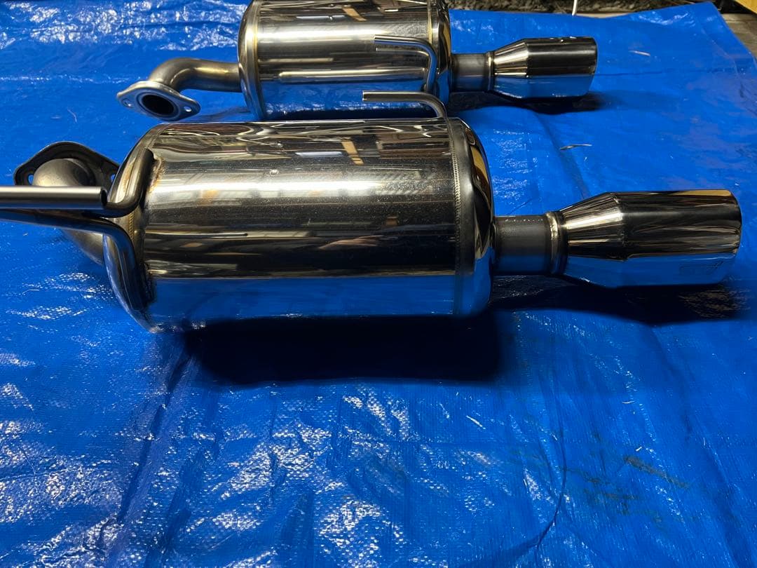 STIパフォーマンスマフラー2個セットVN5レヴォーグ用（1.8L）用