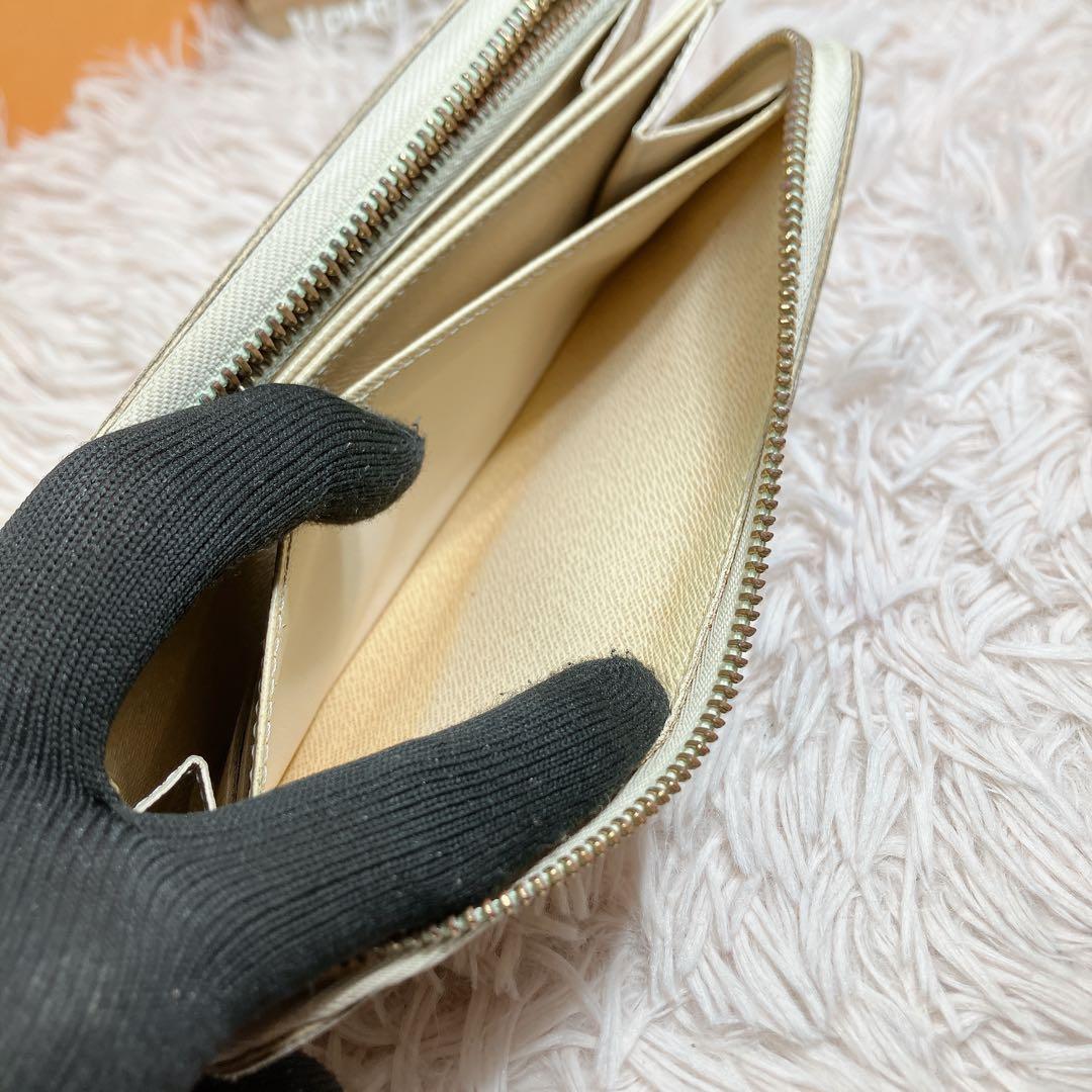 ルイヴィトン ダミエ アズール ジッピーウォレット ラウンドファスナー 長財布