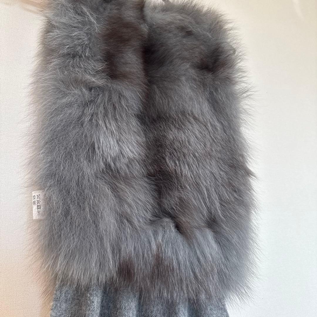 ブルーフォックスファー付きカシミヤ混ウールショール