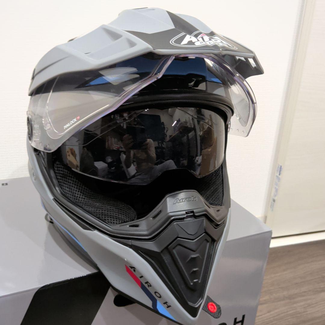 Airoh Commander Factor モトクロスヘルメット