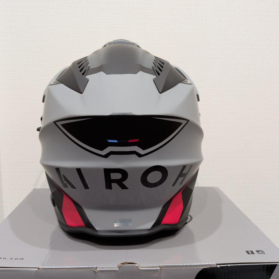 Airoh Commander Factor モトクロスヘルメット