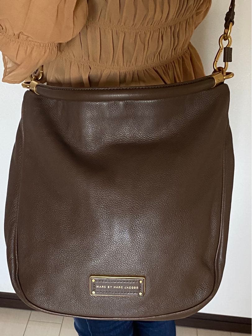 Marc by Marc Jacobs ショルダーバッグ ブラウン
