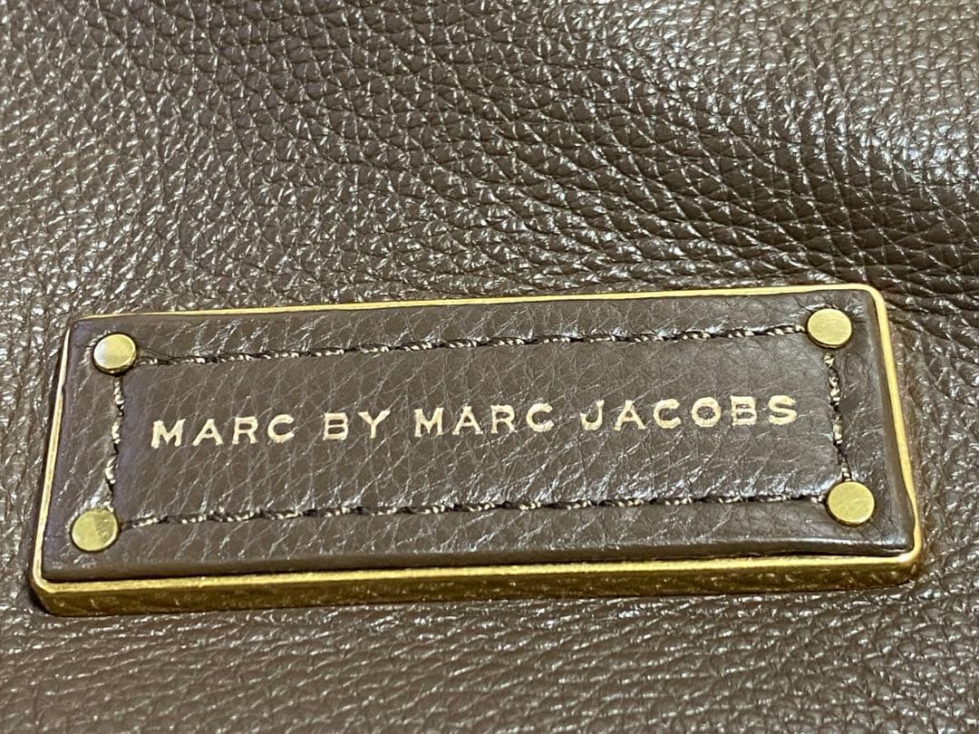 Marc by Marc Jacobs ショルダーバッグ ブラウン