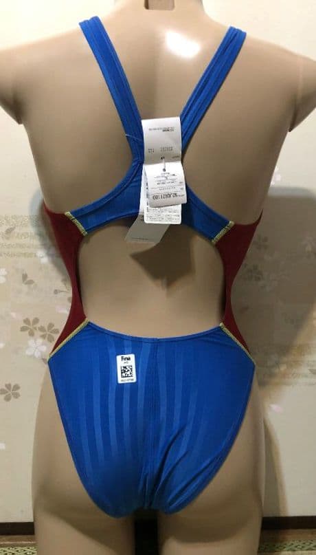 V*r様 Mizuno ストリームアクセラ 競泳水着 赤/青