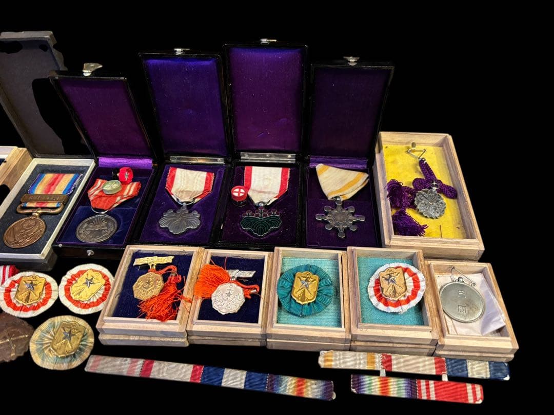 衛*門様 勲章 まとめ 大量 支那事変従軍記 日本軍 大日本帝国 バッジ