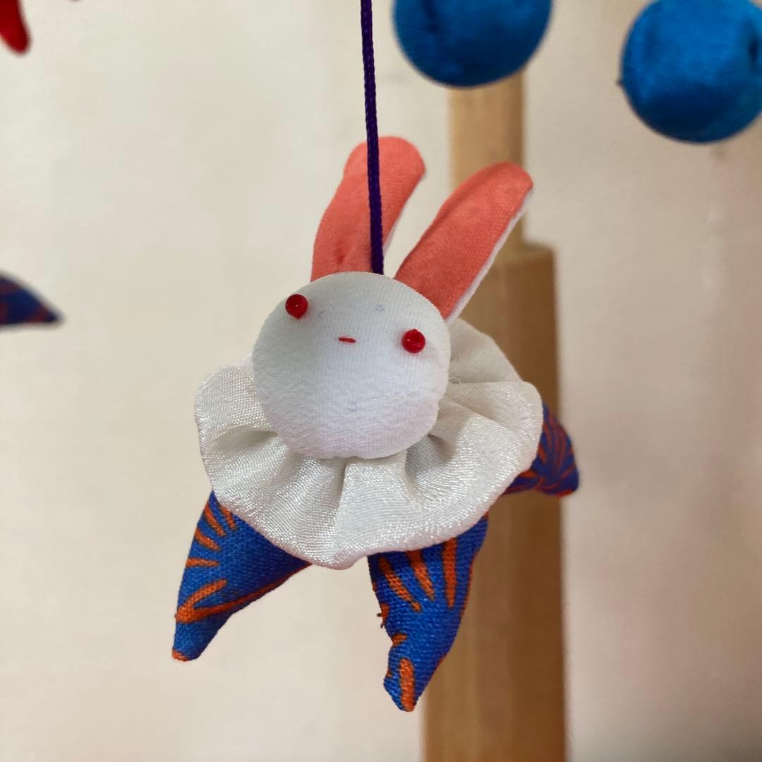 528 ごろちゃん　男の子とうさぎの吊るし飾り　吊るし雛