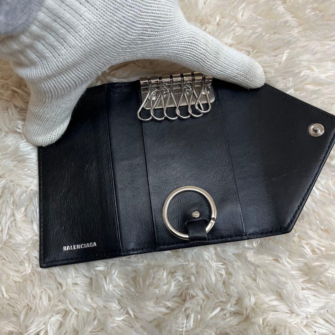 バレンシアガ　BALENCIAGA キーケース　6連フック　ドット　水玉　レザー
