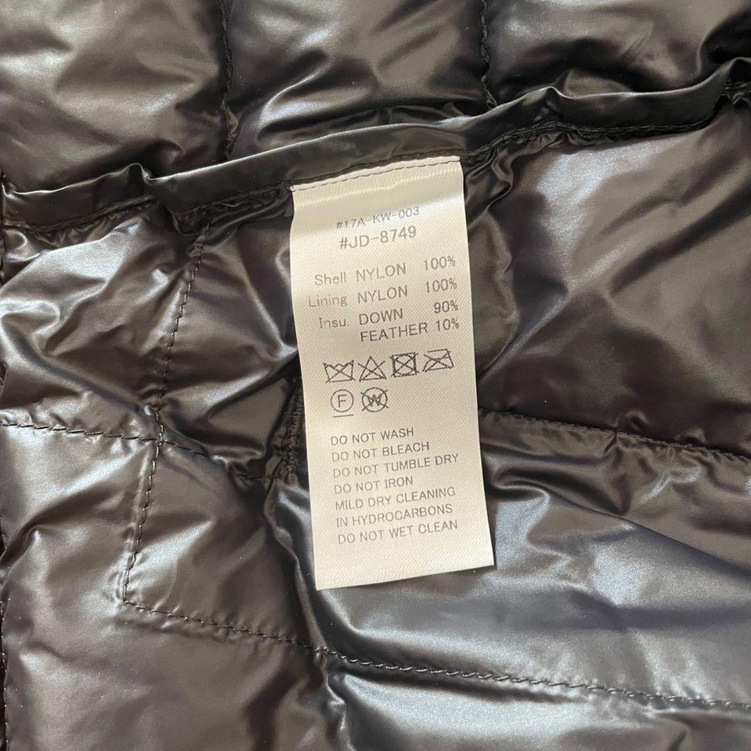 黒猫大好き❤ ブラックダウン＆ベージュベスト