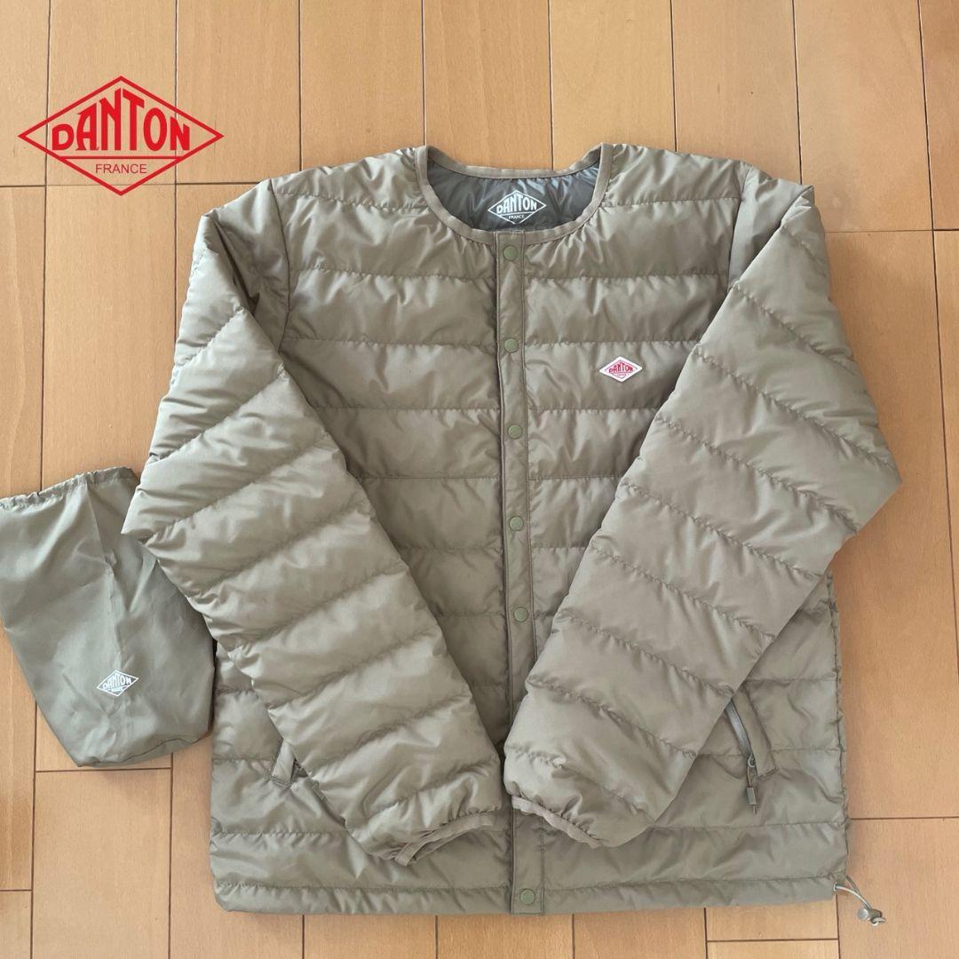 黒猫大好き❤ ブラックダウン＆ベージュベスト