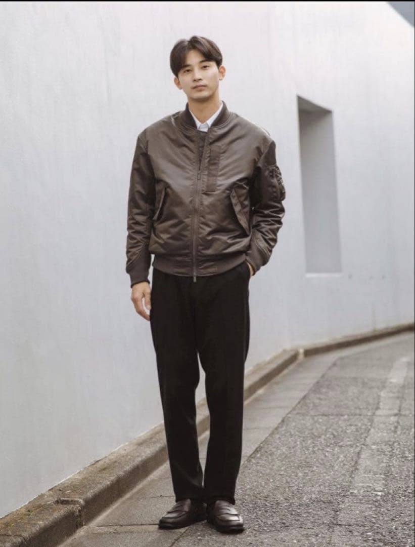 UNIQLO +J MA-1 ハイブリッドダウン Lサイズ　ノベルティ付き