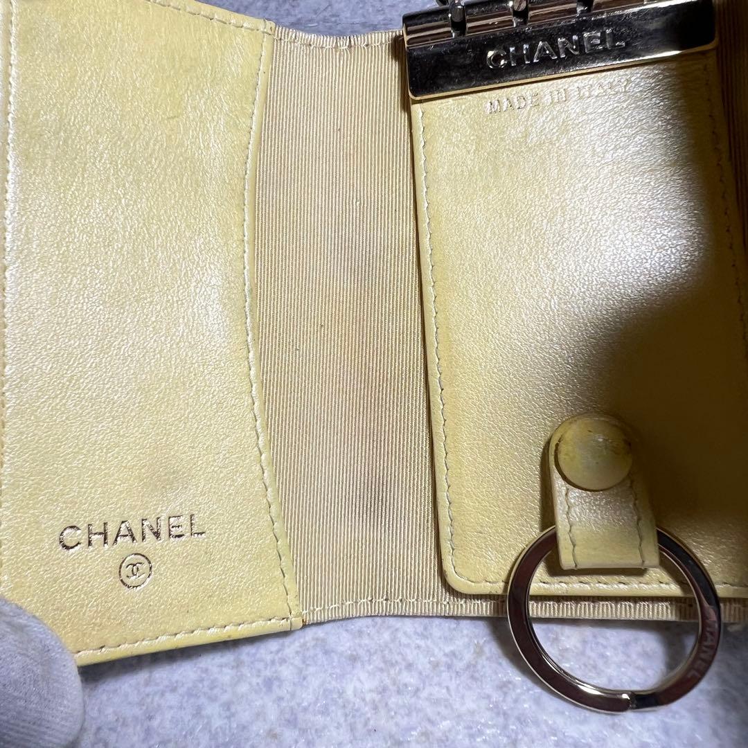 CHANEL イエロー キーケース マトラッセ4連&リング付