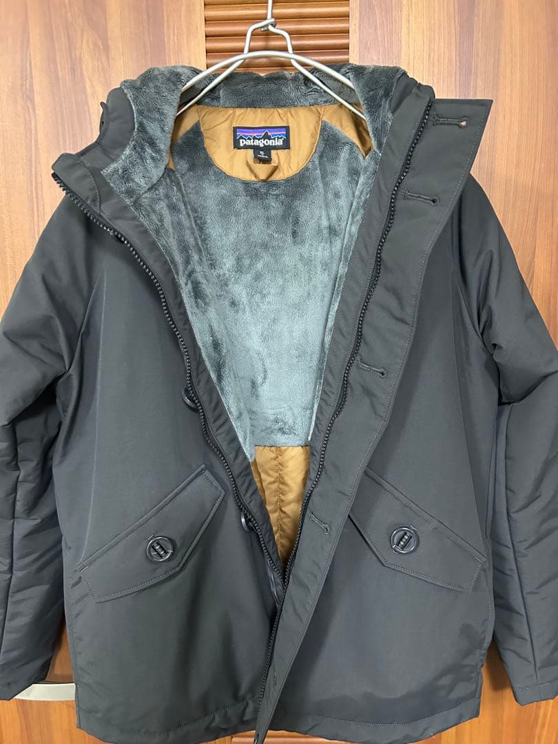 PATAGONIA ボーイズ・インサレーテッド・イスマス・ジャケット ほぼ未使用