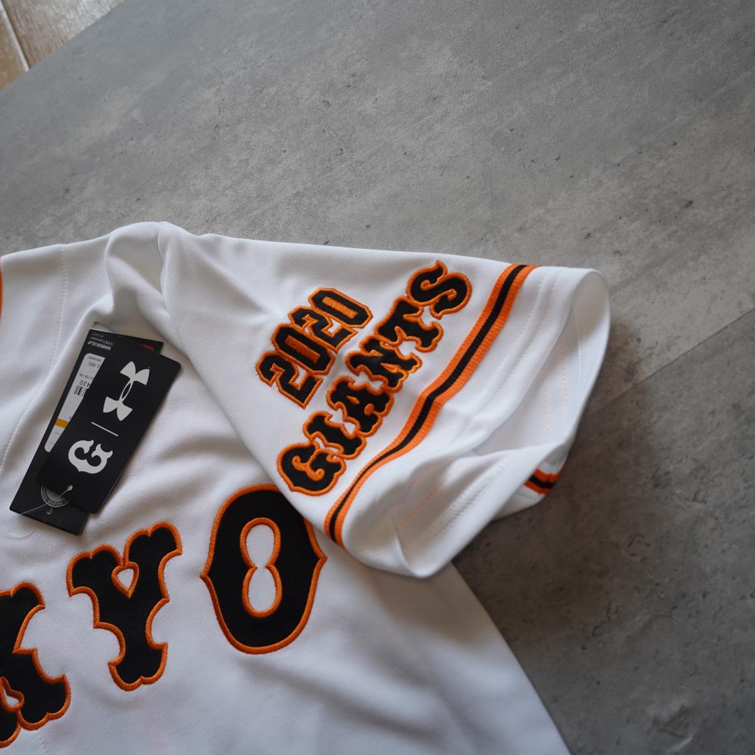 UNDER ARMER 巨人　読売ジャイアンツ　坂本勇人　ユニフォーム　S