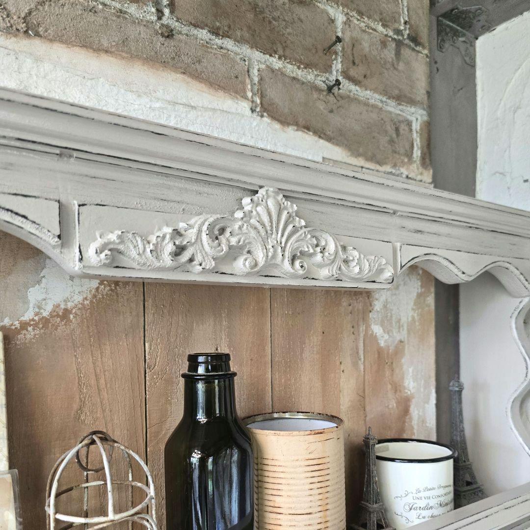 フレンチアンティークシャビー壁掛けシェルフ　ワイド700 モール 引き出し