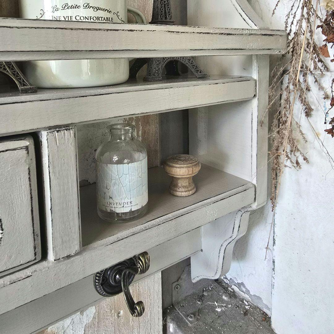フレンチアンティークシャビー壁掛けシェルフ　ワイド700 モール 引き出し