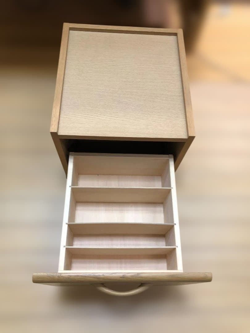 ①机　送料無料 ベネッセ カリモク 学習机 椅子セット ライト付 51102