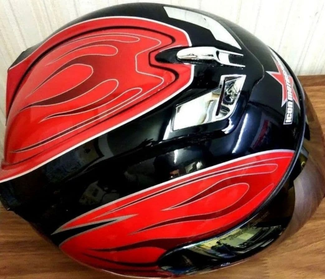 iCON ヘルメット