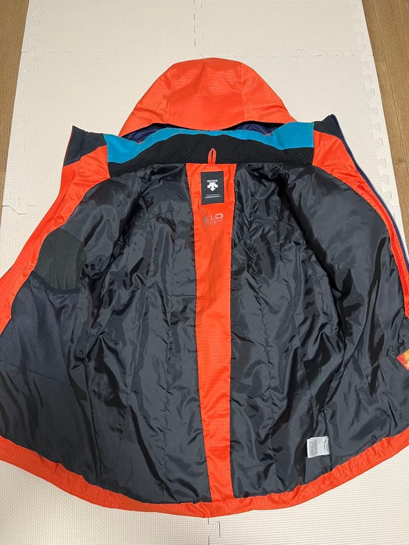 DESCENTE S.I.Oウェア上下セット　Mサイズ