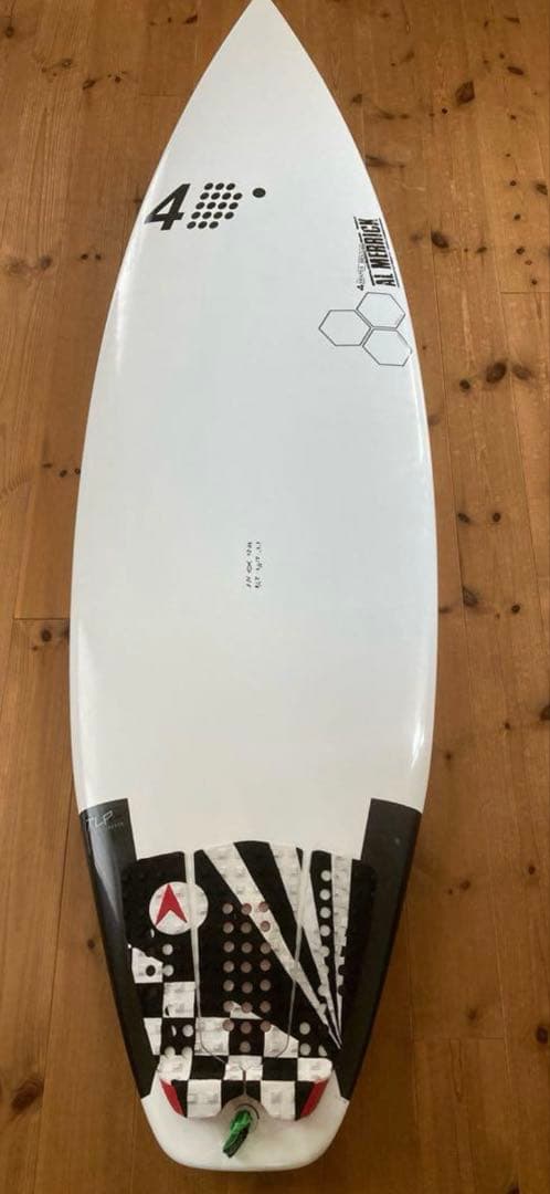 ニューフライヤー　極上品　爆浮力40リッター超　6.4