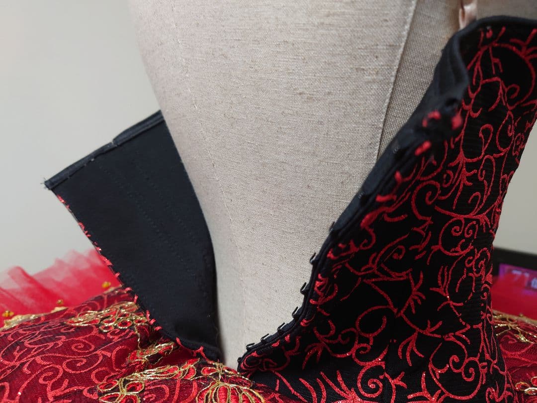 バレエ衣裳　コスチューム　赤×黒:パキータ/キトリ/エスメラルダ美品