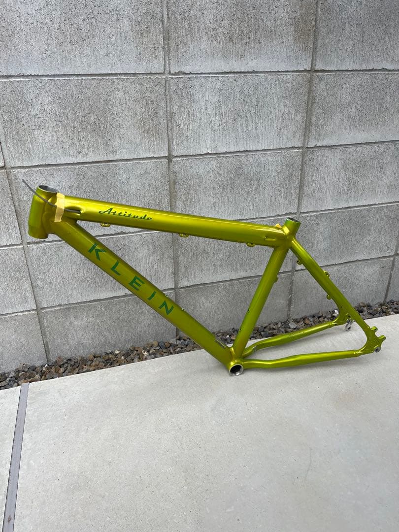 パーツ  Attitude size M