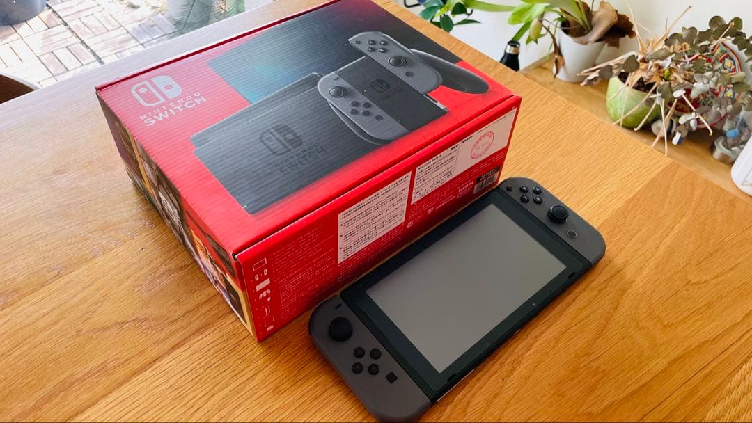 新品未使用 Nintendo Switch グレー 本体 充電器付き