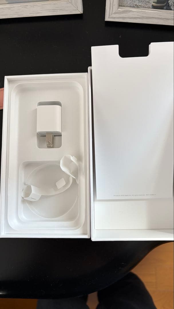 Apple iPhone XR 手帳型ケース付き　佐藤さん専用