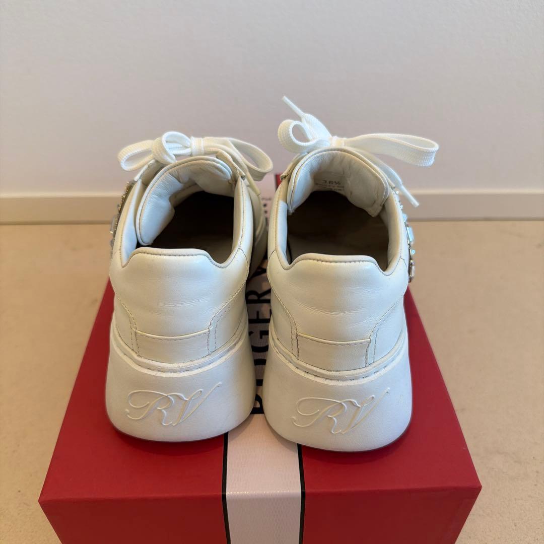 あられさん専用RV ストーン付きホワイトスニーカー