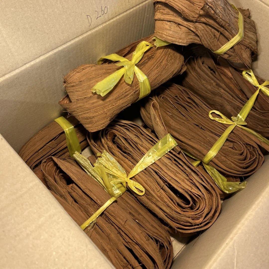 山葡萄の蔓　Ｓ級品　1400g