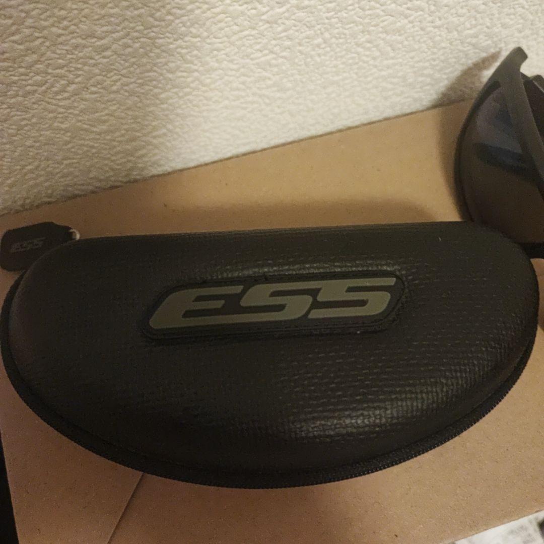 ESS サングラス【CREDENCE】ブルー スモーク