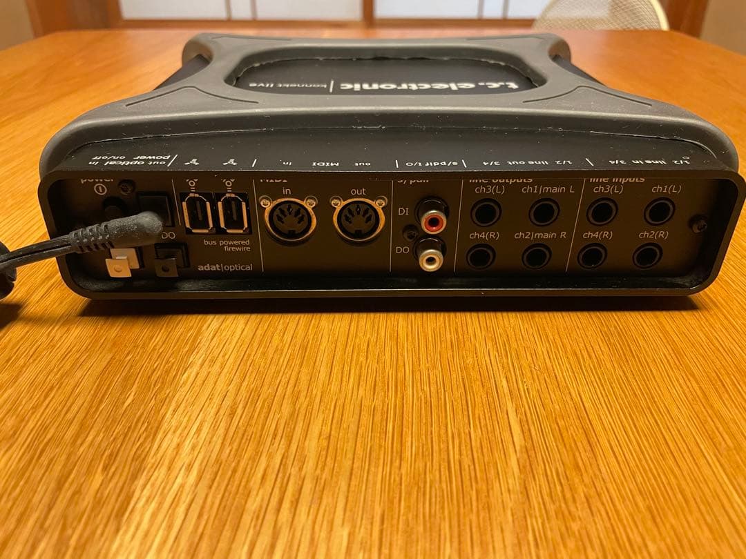 TC Electronic Konnekt Liveオーディオインターフェイス