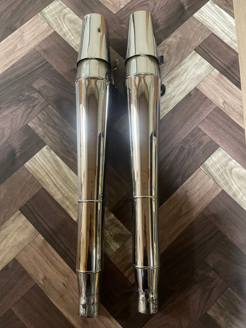 ハーレー　マフラー　サンダーヘッダー　ツーリング　ロードキング