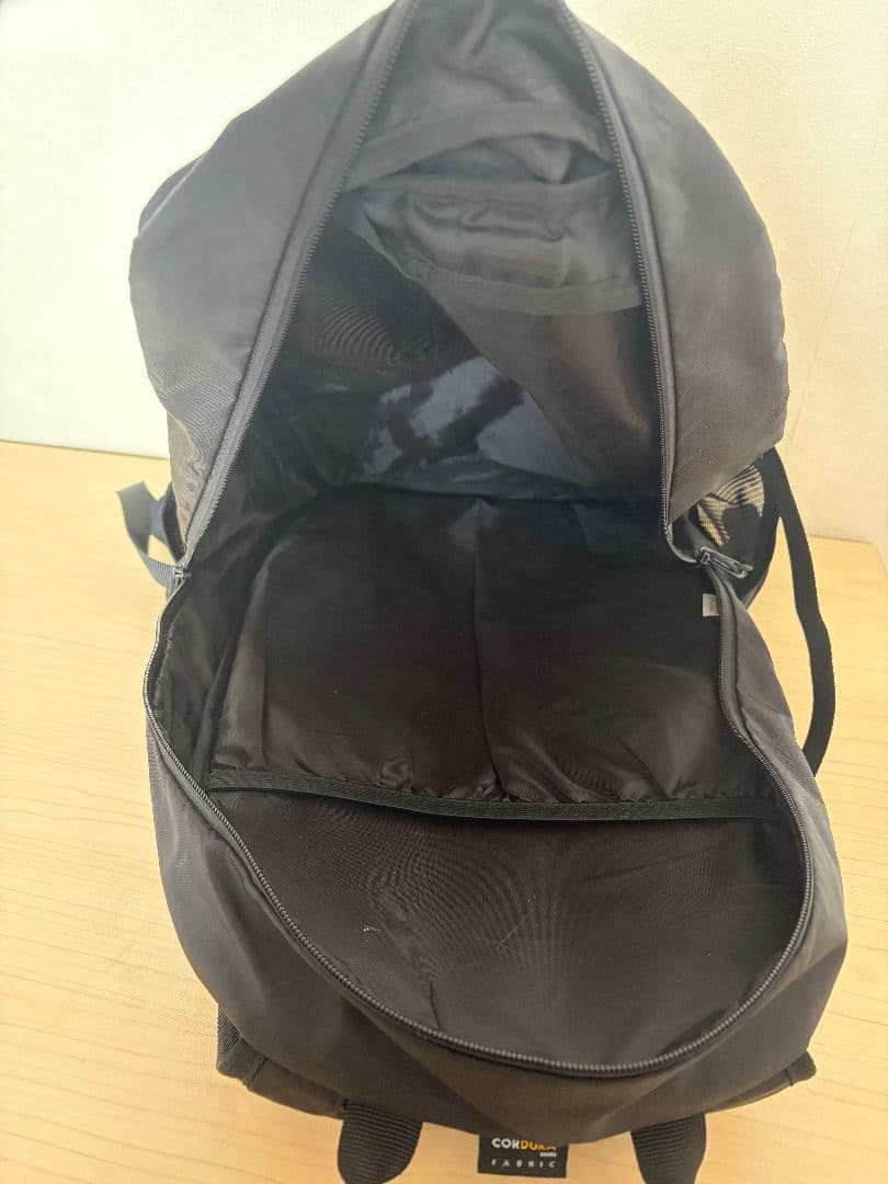 Supreme ブラックリュック