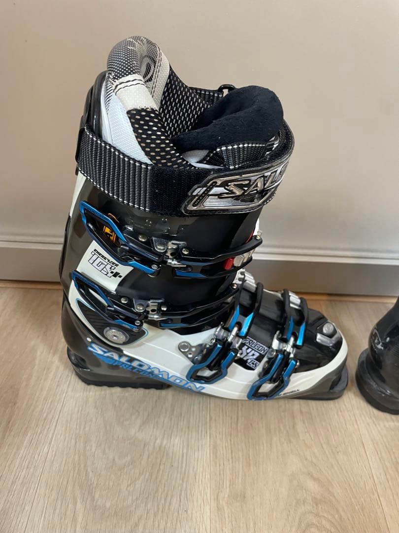 SALOMON サロモン　スキーブーツ　FALCON XR CS 26cm