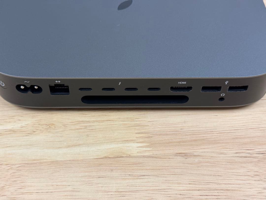 Apple Mac mini 2018スペースグレー