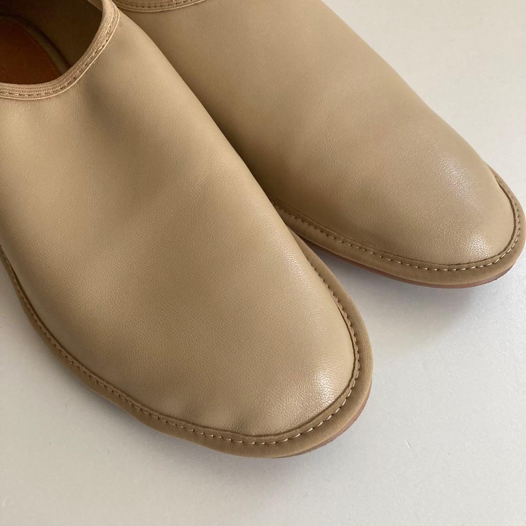 【せお】LE VERNIS フラットシューズ　ベージュ23.5