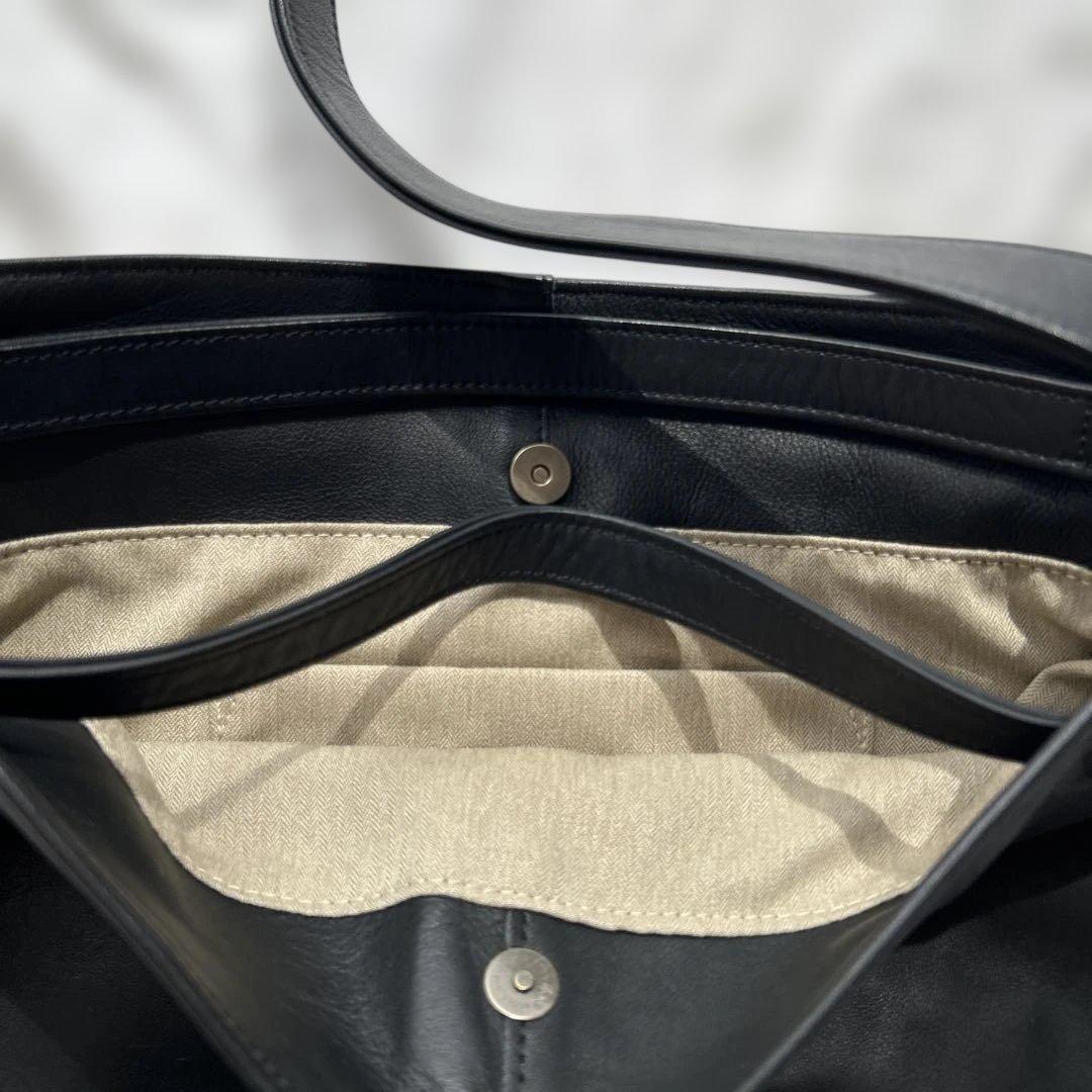 クラシアンドトリップスパブリッシング　2way レザーバッグ　ブラック　牛革