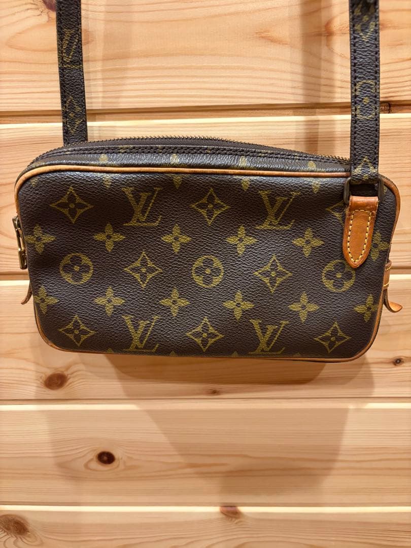 Louis Vuittonモノグラムショ ルダーバッグ マルリーバンドリエ ール