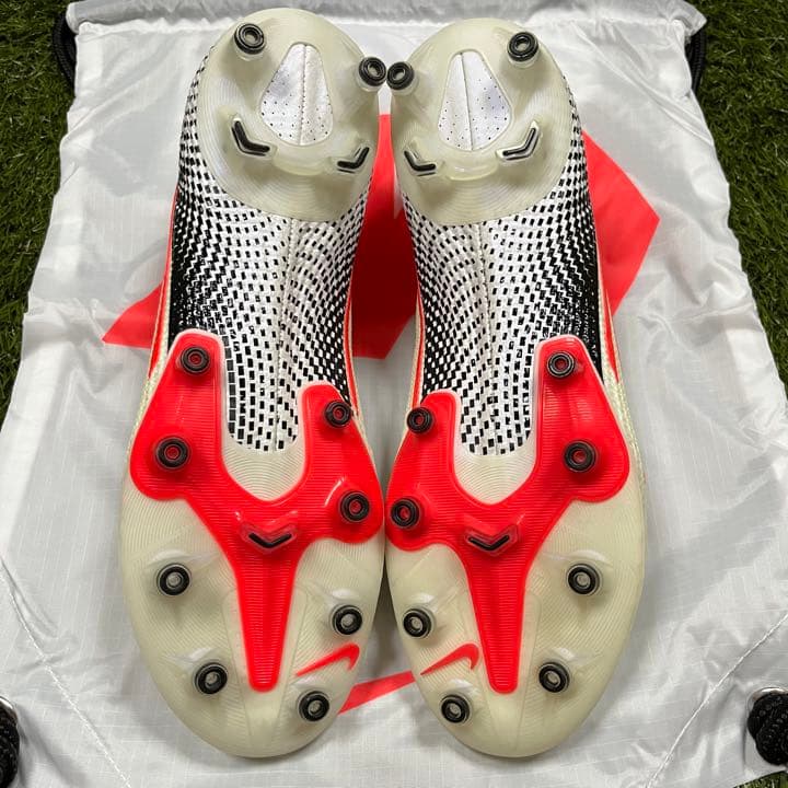 シューズ NJR Mercurial Vapor 13 Elite AG-PRO