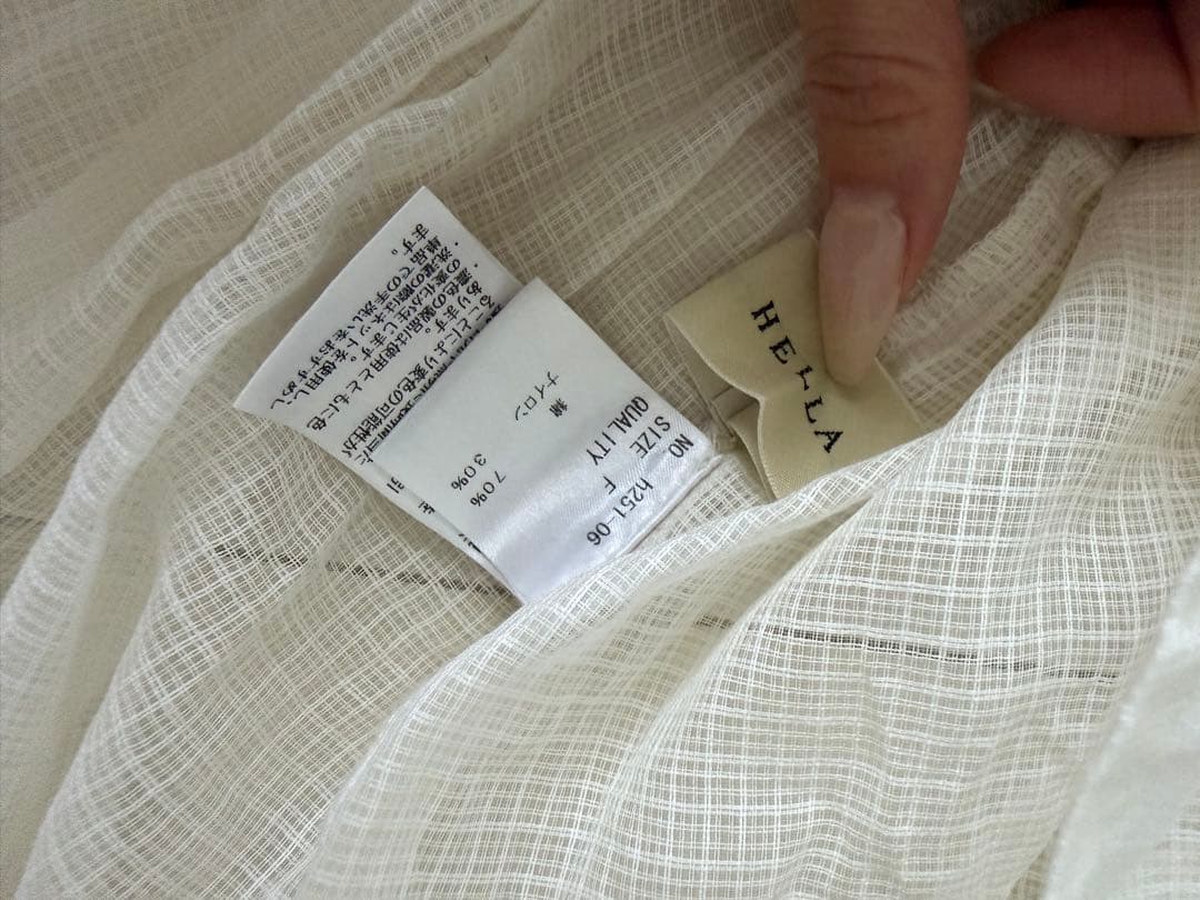 トップス Hella sheer volume tops