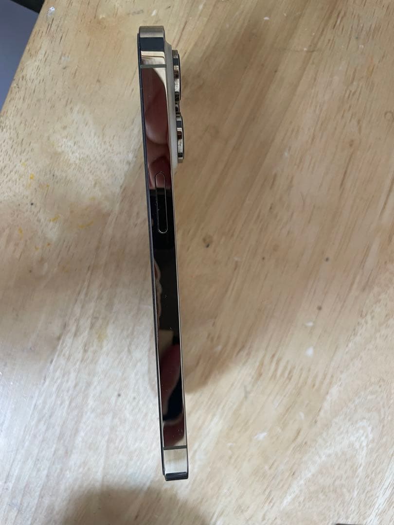 【美品】Apple iPhone 14 Pro 256G ゴールド