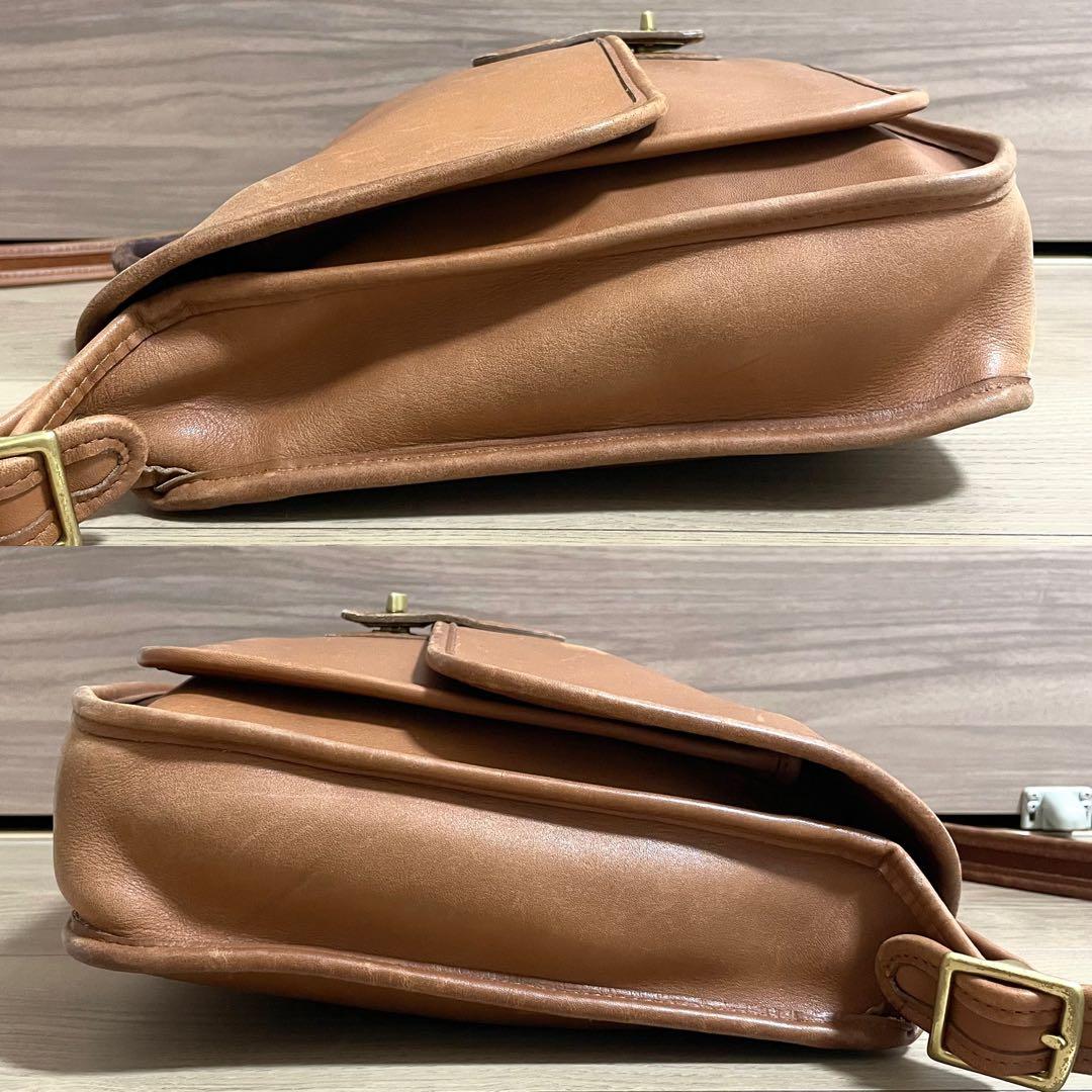 バッグ COACH Vintage Leather Brown Shoulder Bag