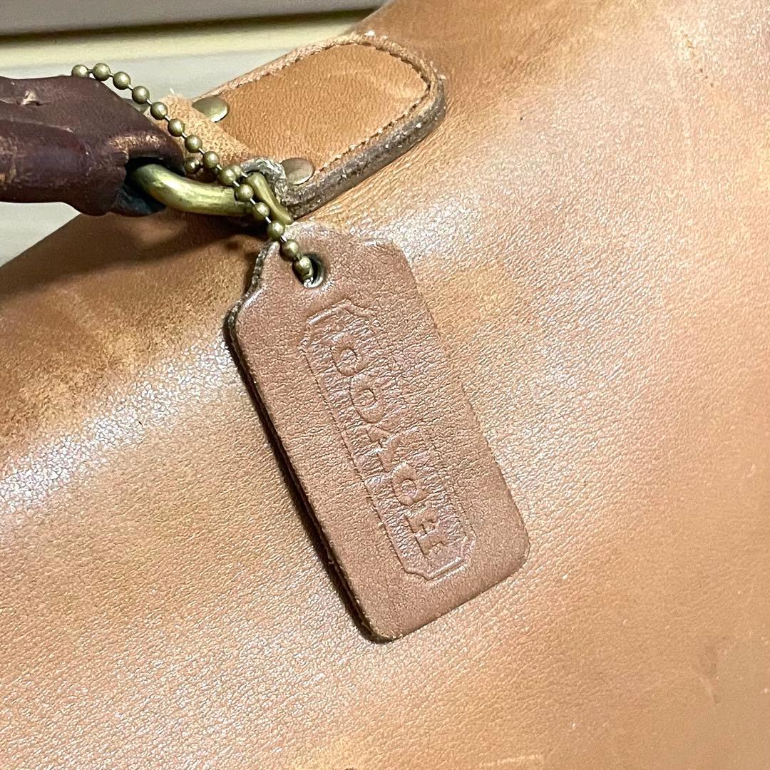 バッグ COACH Vintage Leather Brown Shoulder Bag